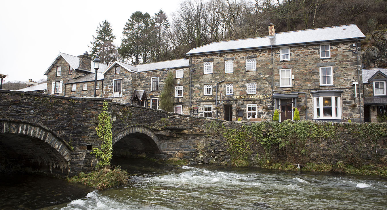 Caernarfon hotels